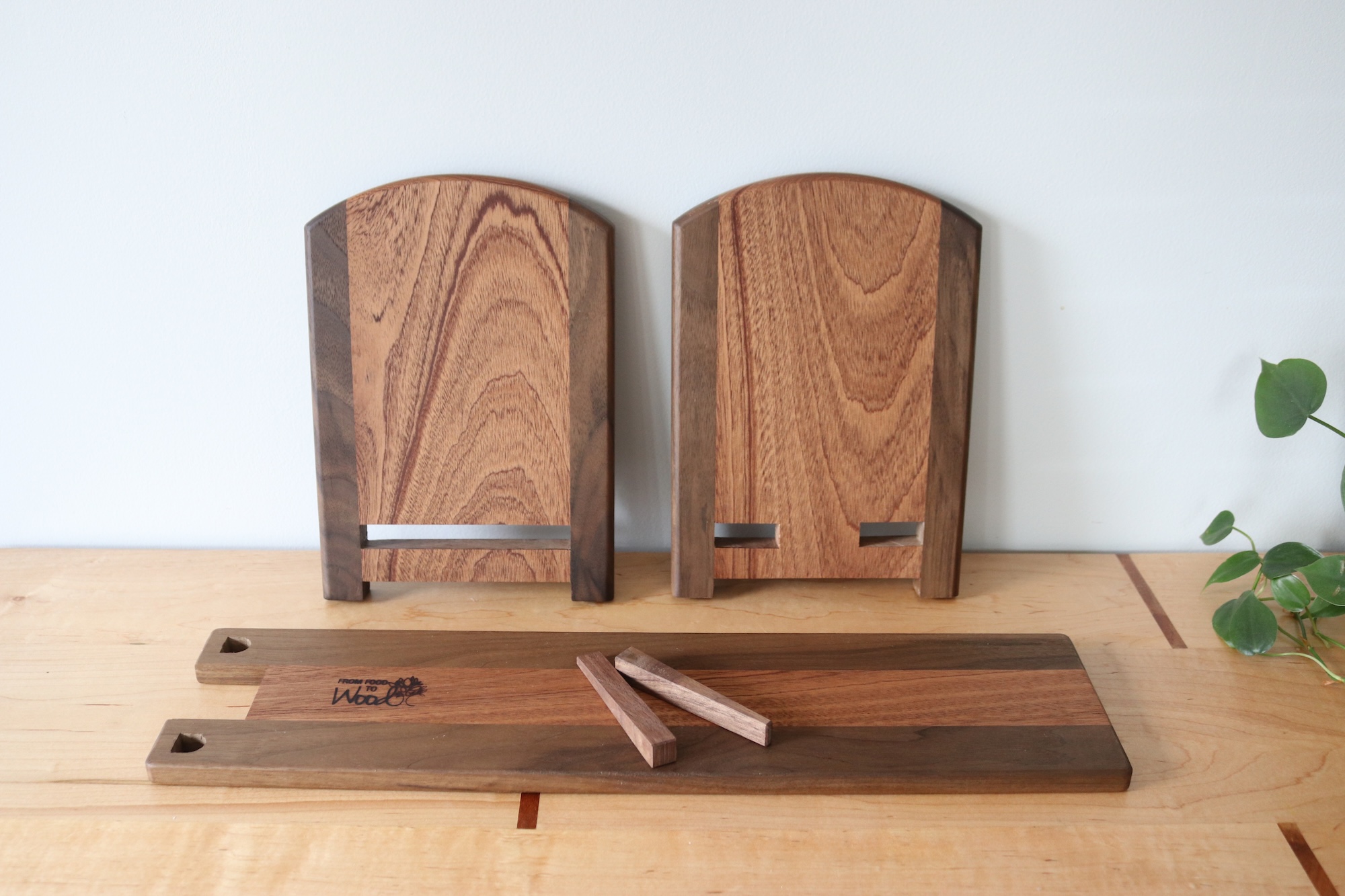 Adjustable Tabletop Bookshelf- Walnut & Sapele - Image 6