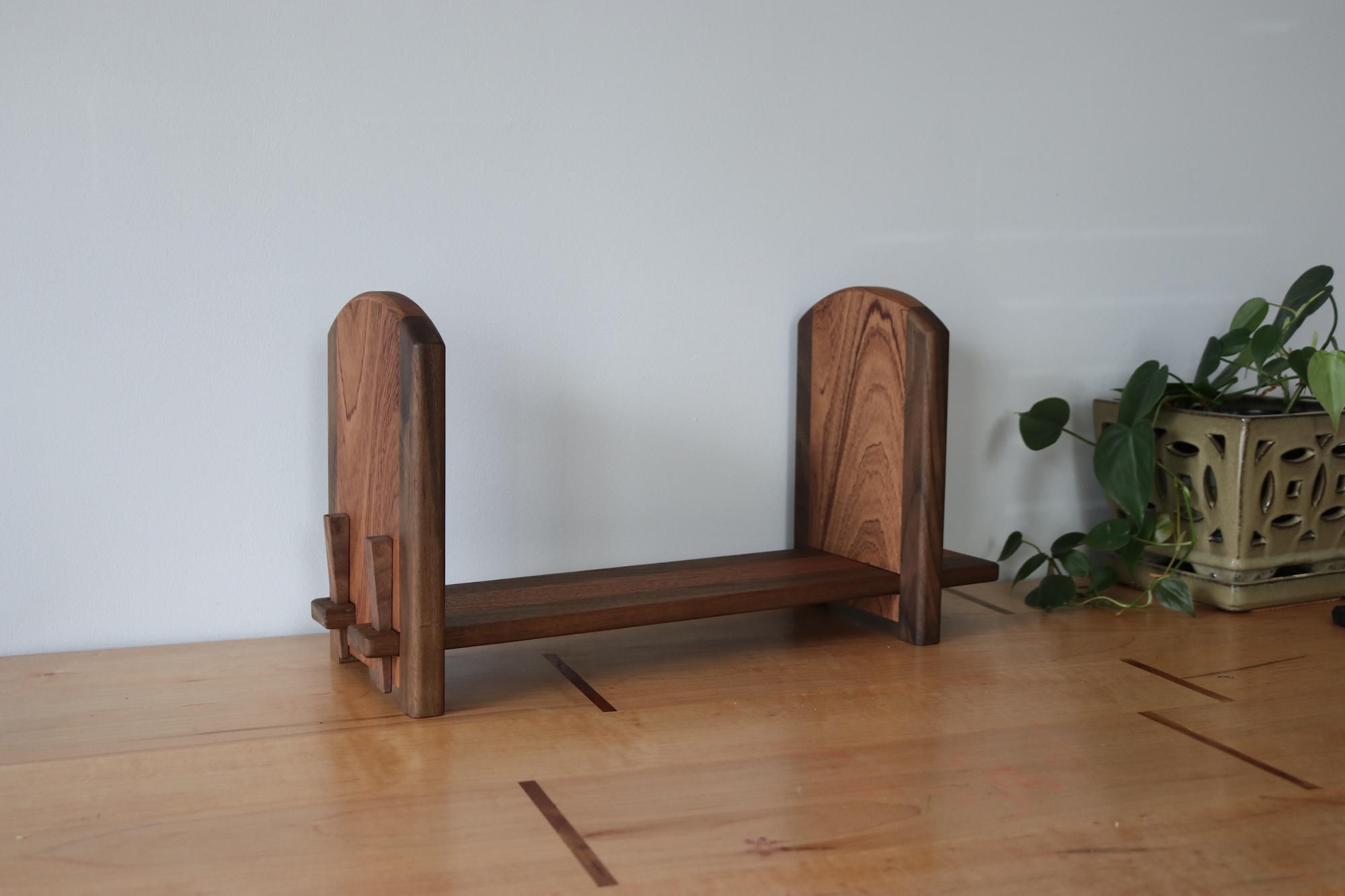 Adjustable Tabletop Bookshelf- Walnut & Sapele - Image 3