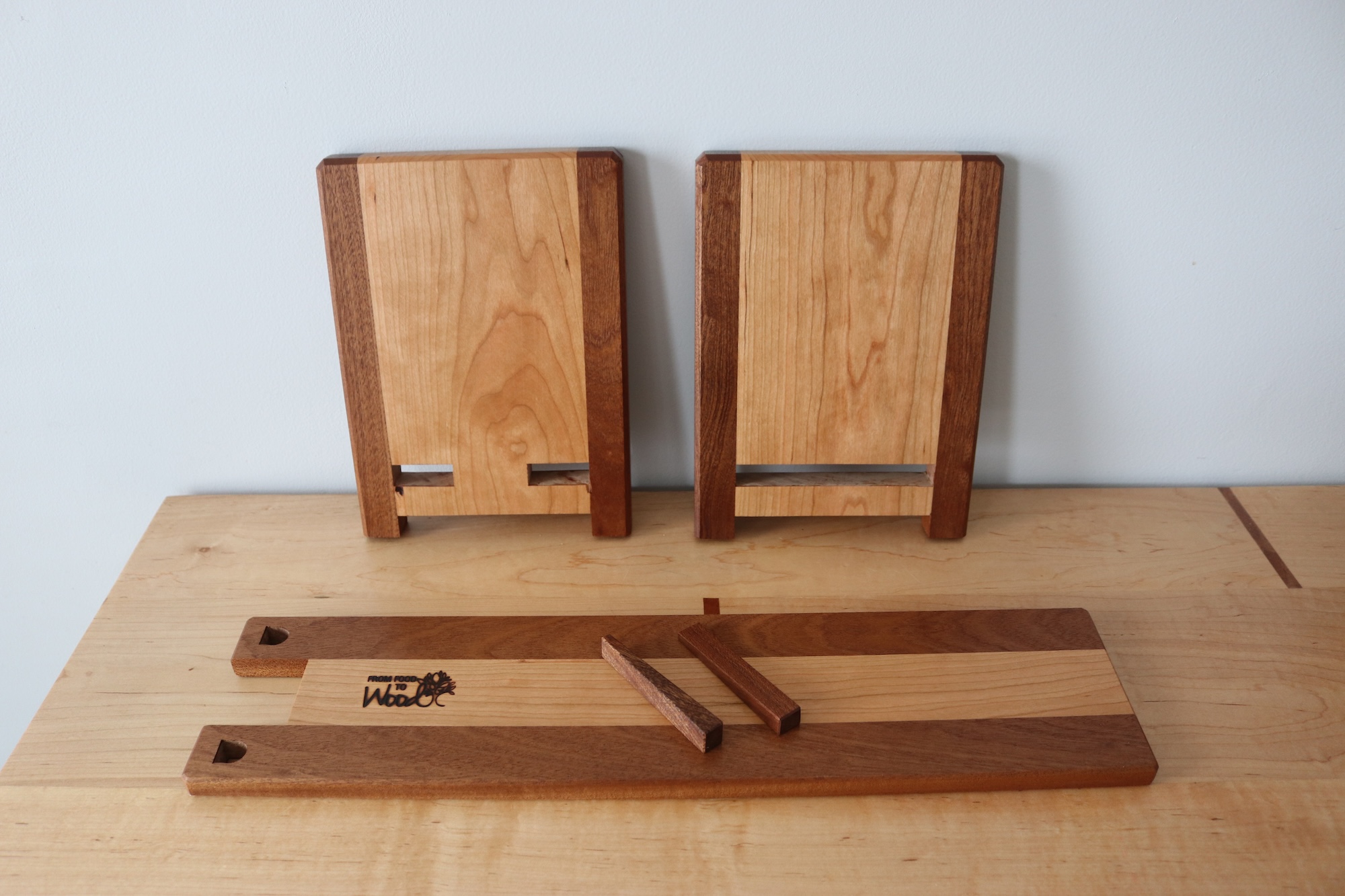 Adjustable Tabletop Bookshelf- Sapele & Cherry Square - Image 5