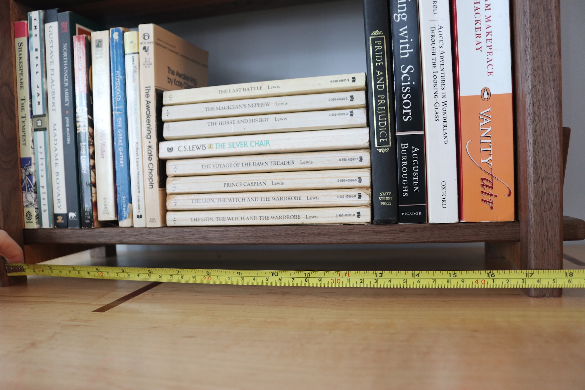 2-tier Adjustable Tabletop Bookshelf- Walnut - Image 10