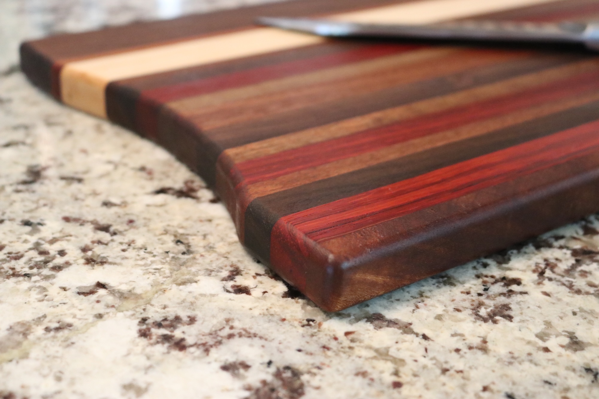 Cutting Board with Easy-Grip Scooped Ends