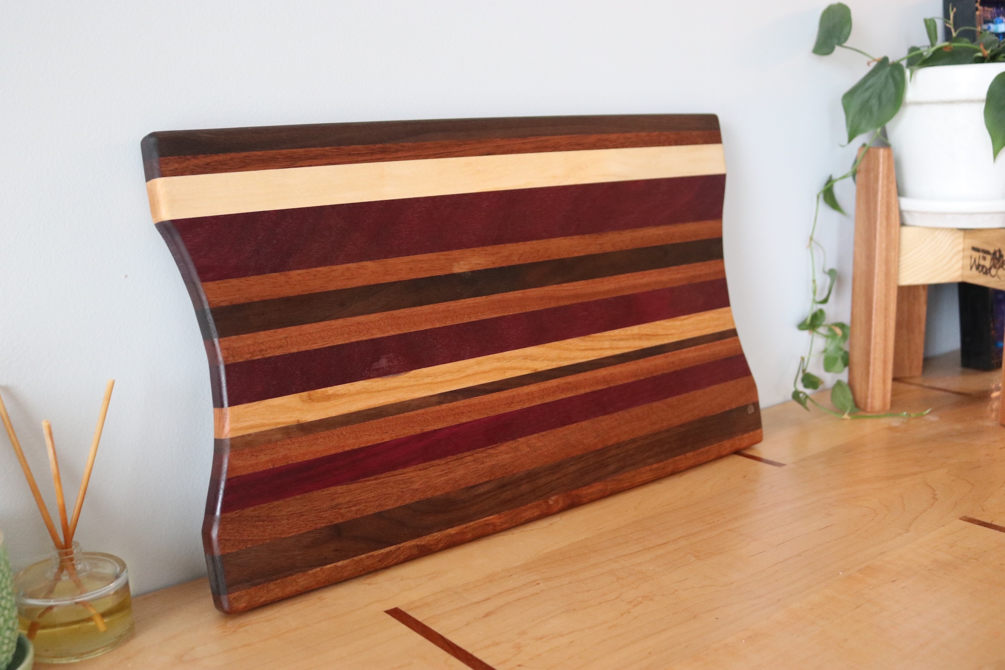 Cutting Board with Easy-Grip Scooped Ends - Image 2