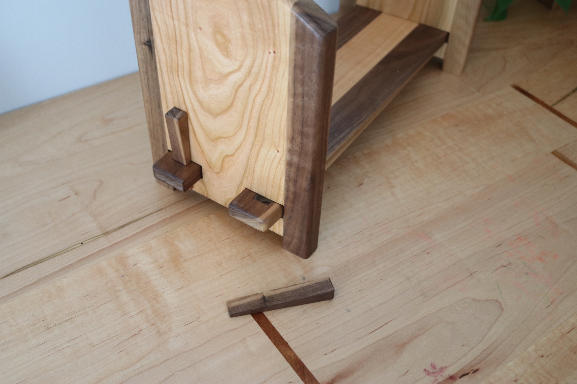 Adjustable Tabletop Bookshelf- Walnut & Cherry - Image 5